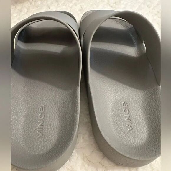 Vince Mariner Slide Sandal - Picture 2 of 5